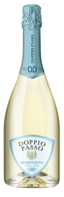 Eine elegante Flasche Doppio Passo Alternativa, alkoholfrei, mit einem hellblauen Etikett und goldenen Akzenten.