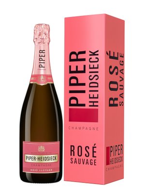 Eine elegante Flasche Piper-Heidsieck Rosé Sauvage Champagner steht neben einer auffälligen pinken Verpackung.