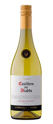 Eine Flasche Casillero del Diablo Chardonnay aus Chile, elegant mit goldener Kappe und markantem Etikett.