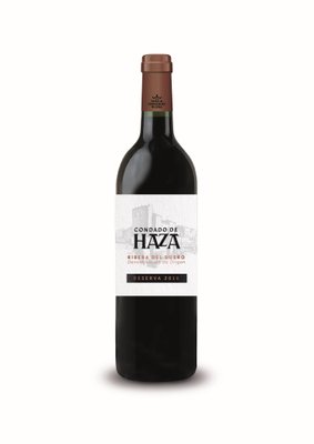 Eine elegante Flasche Rotwein mit dem Etikett 'Condado de Haza', Jahrgang 2016, vor einem weißen Hintergrund.