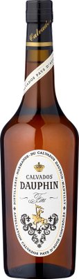 Die Flasche Calvados Dauphin ist aus braunem Glas und hat ein kunstvolles Etikett mit historischen Symbolen.