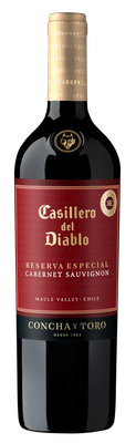 Eine Flasche Casillero del Diablo Cabernet Sauvignon aus dem Maule-Tal in Chile, elegant mit rotem Etikett und goldenen Akzenten.