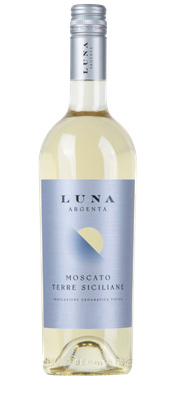 Das silberne Kapselverschluss-Design der Flasche verleiht dem Moscato einen modernen und stilvollen Look.